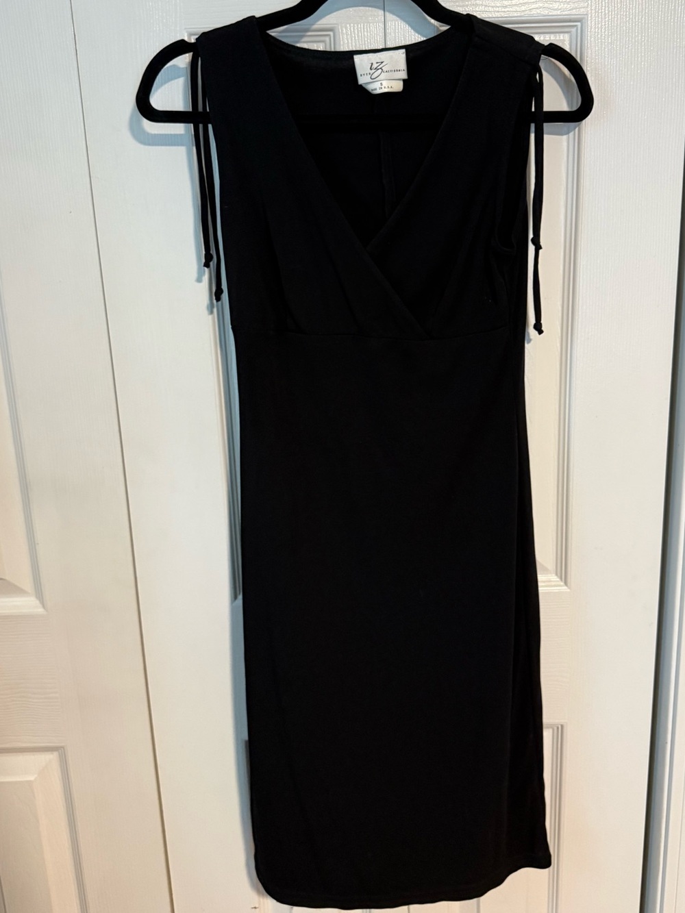 Byer California Black Sleeveless Wrap Dress